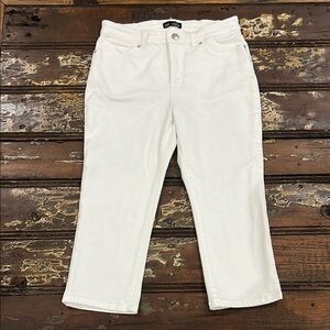 Ladies white denim capri Pants